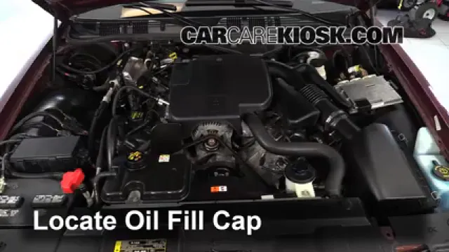 2009 Mercury Grand Marquis LS 4.6L V8 FlexFuel Huile Ajouter de l'huile
